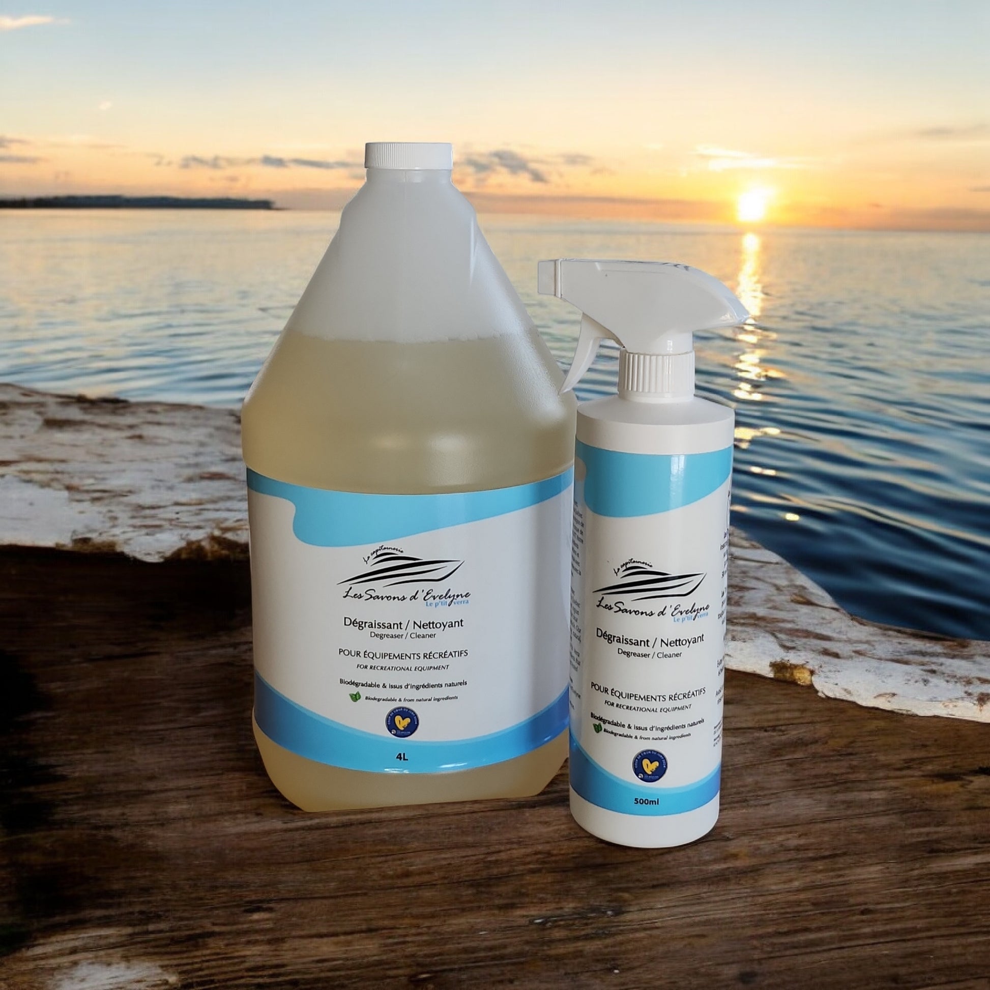 Savon nettoyant dégraissant pour coque à bateau, roulotte, VTT - produits en bouteille sur fond de paysage tranquille.